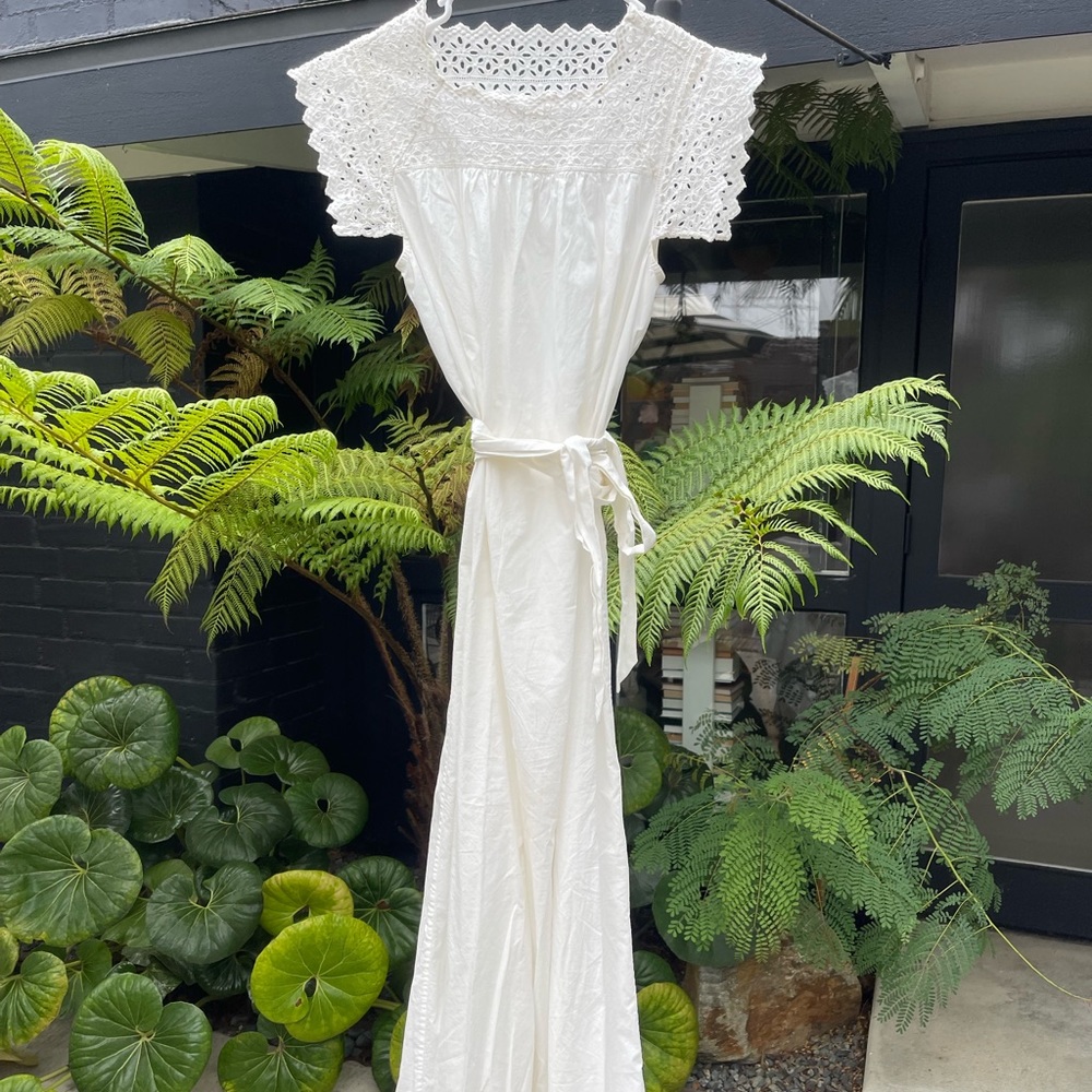 COPY - Doen white dress in size XS
